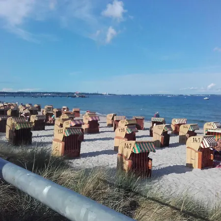 Waldhuette Am Nyaraló Klingberg