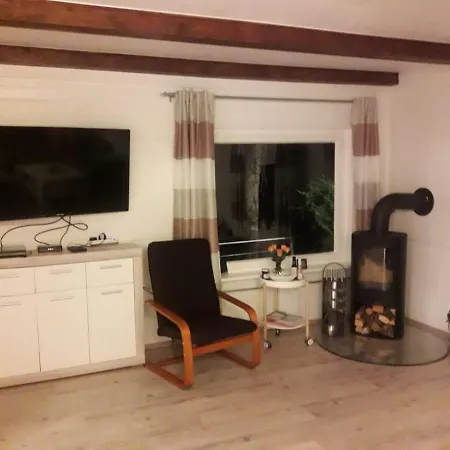 Waldhuette Am Klingberg