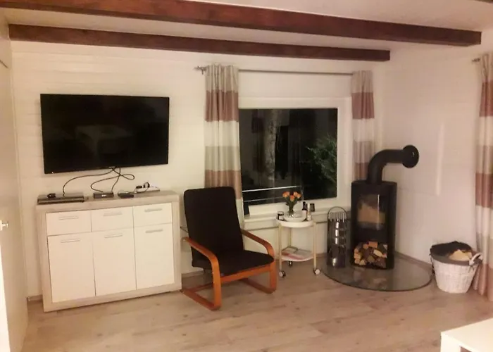 Waldhuette Am Klingberg